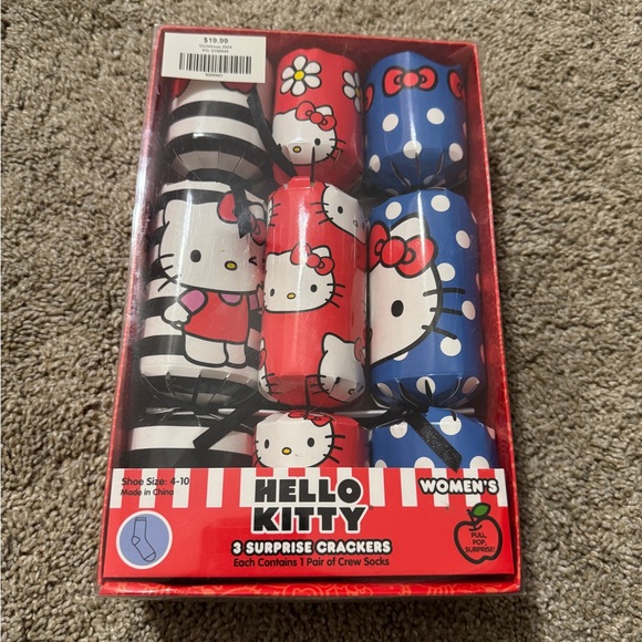 Hello Kitty Accessories - New Hello Kitty Women’s 3 Surprise Crackers W/ Crew Socks 4-10